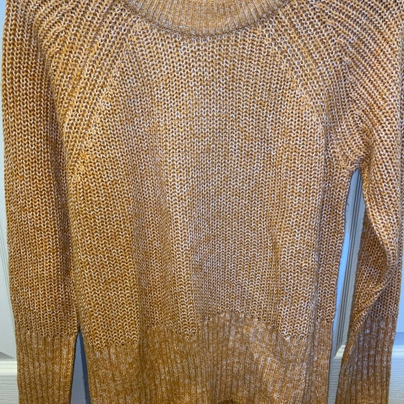 Universal Thread Sweater - Picture 2 of 3